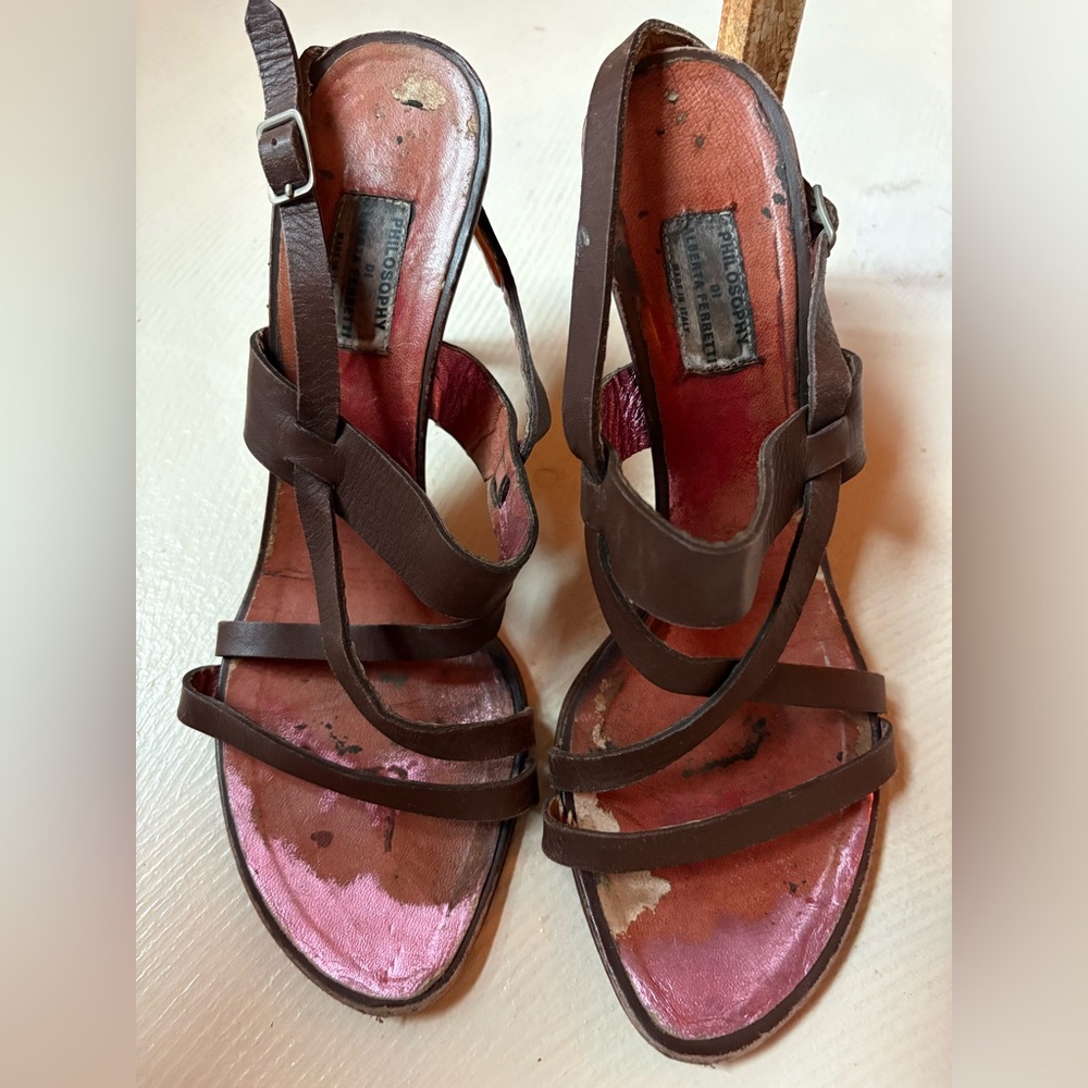 Philosophy di Alberta Ferretti Elegant Brown Strappy Heels